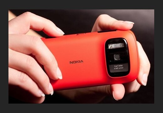 В Латвии начались продажи смартфона Nokia с 41-мегапиксельной камерой
